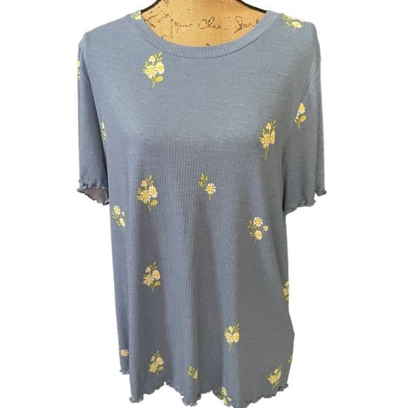 LuLaRoe Kelly‎ Blouse - Picture 2 of 6